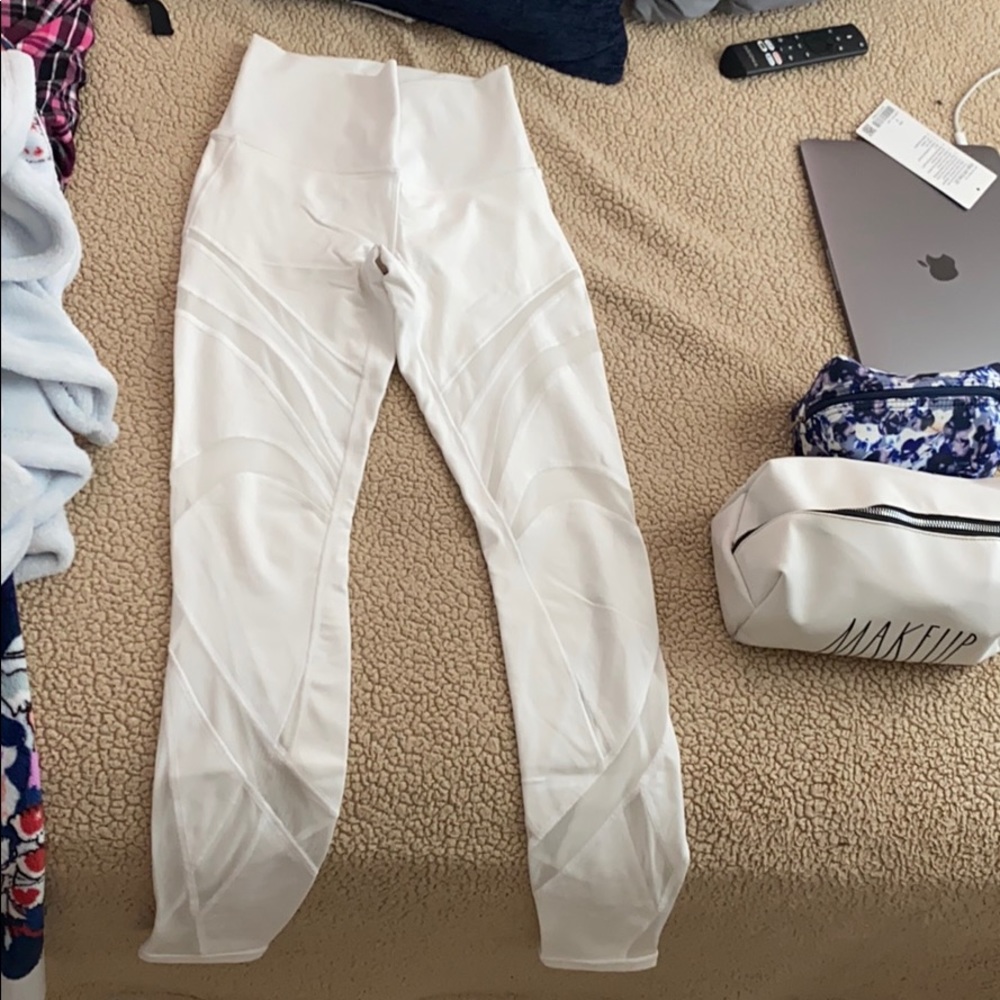 Lululemon mesh leggings